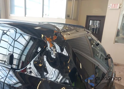 2016 Jeep Compass Sport z USA, uszkodzony, nr VIN 1C4NJCBA3GD560852